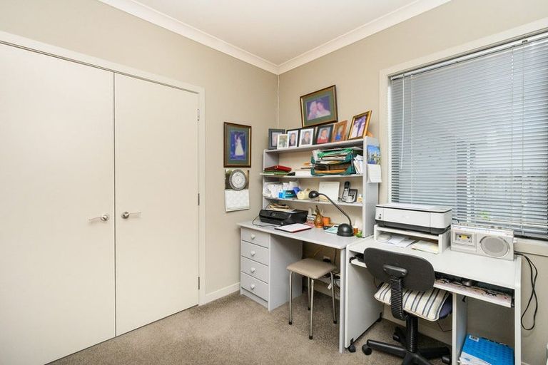 Photo of property in 8 Stonebridge Heights, Feilding, 4702