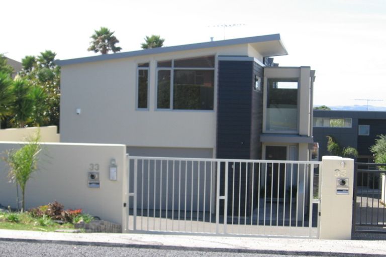 Photo of property in 35 Churchill Road, Murrays Bay, Auckland, 0630