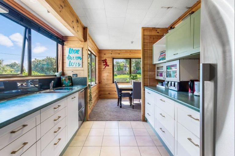 Photo of property in 31a Brandon Road, Manly, Whangaparaoa, 0930