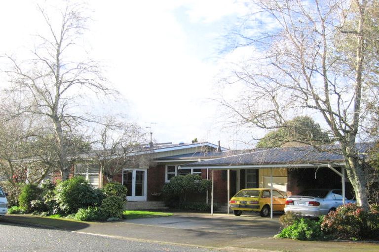 Photo of property in 5 Gordon Street, Hillcrest, Hamilton, 3216