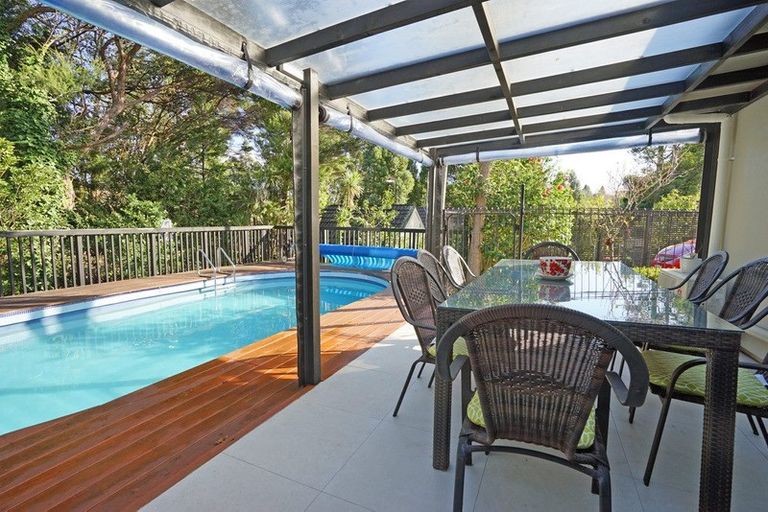 Photo of property in 26 Barlow Place, Chatswood, Auckland, 0626