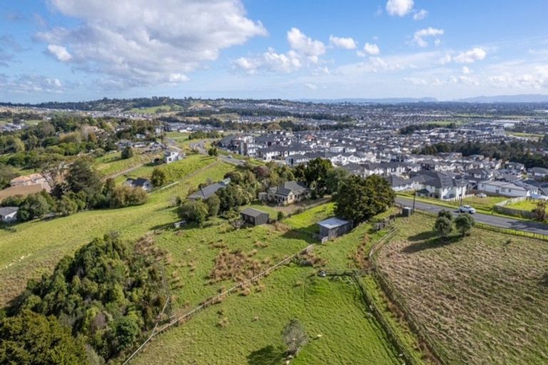 Photo of property in 523 Ormiston Road, Flat Bush, Manurewa, 2576