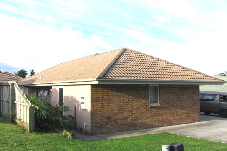 Photo of property in 100e Parrs Cross Road, Henderson, Auckland, 0612