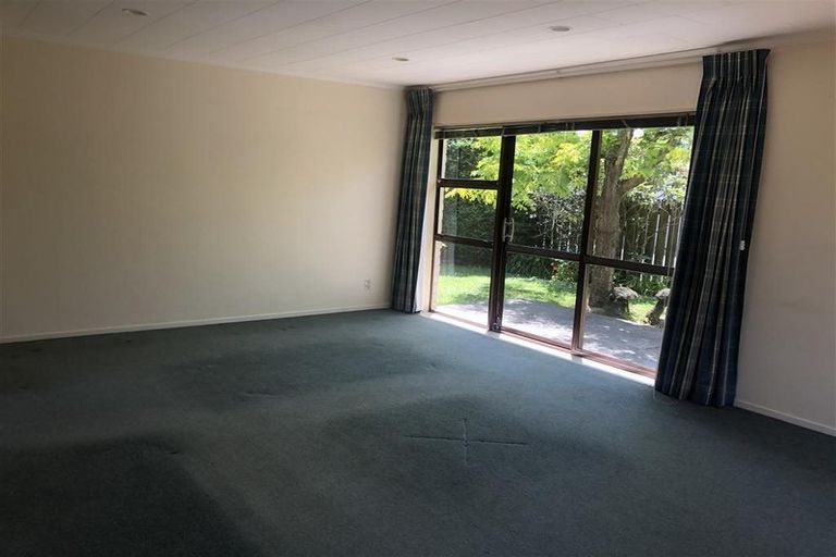 Photo of property in 7a Vincent Street, Waterloo, Lower Hutt, 5011