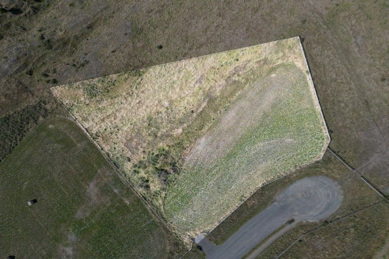 Photo of property in 33 Truebridge Drive, Waitarere, Levin, 5510