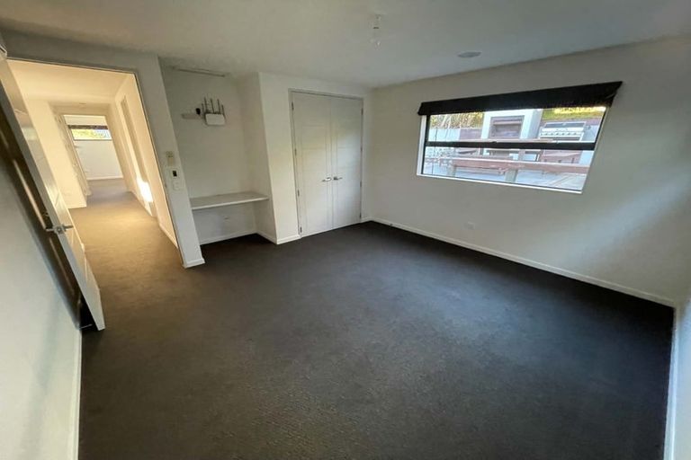 Photo of property in 16 Charlotte Way, Raumati South, Paraparaumu, 5032