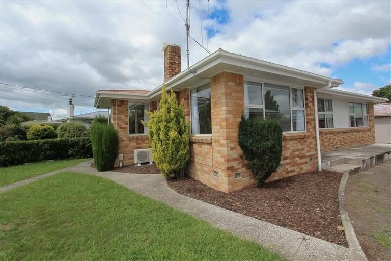 Photo of property in 16 Jeanette Street, Glenview, Hamilton, 3206