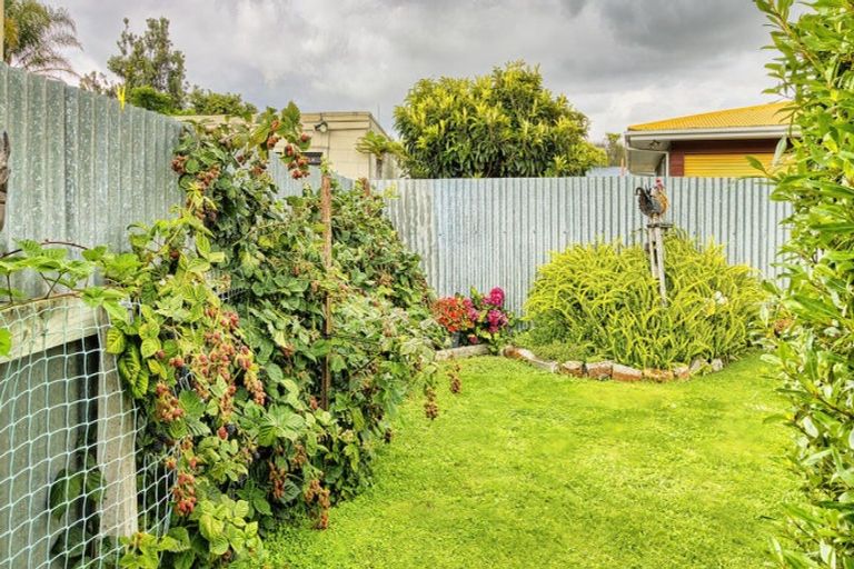Photo of property in 344 Kennedy Road, Pirimai, Napier, 4112