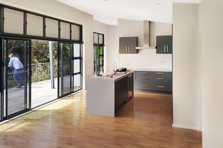 Photo of property in 136 Red Hill Road, Red Hill, Papakura, 2110