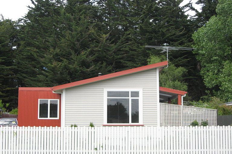 Photo of property in 17 Kiwi Avenue, Waikuku Beach, 7473