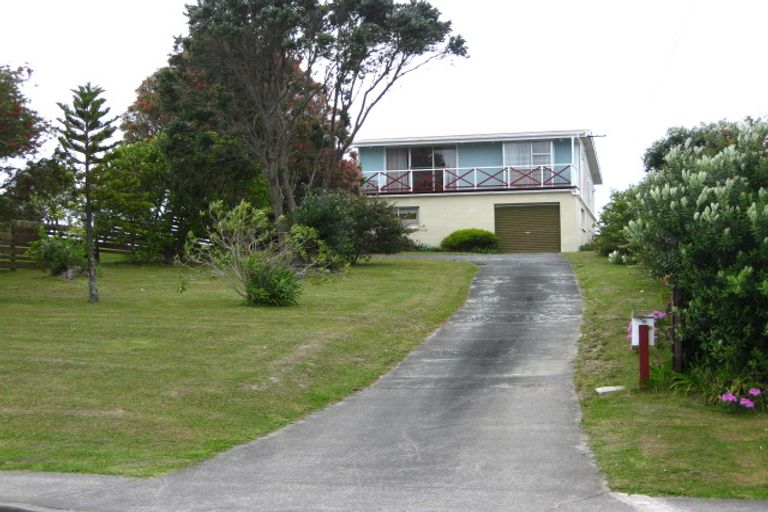 Photo of property in 18 Shakespear Road, Army Bay, Whangaparaoa, 0930