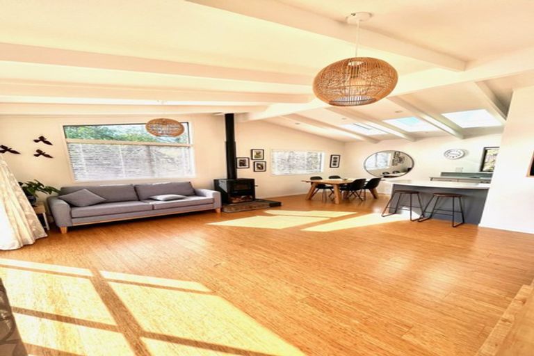 Photo of property in 54 Gledstane Road, Stanmore Bay, Whangaparaoa, 0932