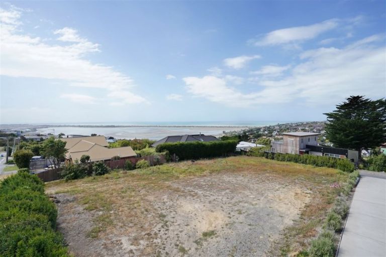 Photo of property in 83 Major Hornbrook Road, Mount Pleasant, Christchurch, 8081