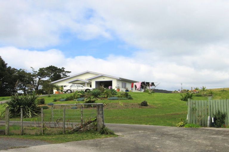 Photo of property in 16 Sapphire Place, Parua Bay, Whangarei, 0174