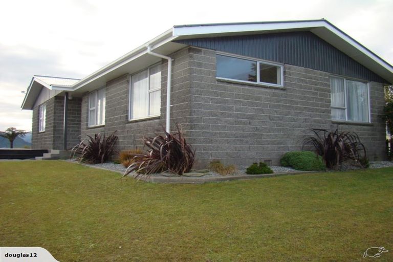Photo of property in 42 Arnott Heights, Greymouth, 7805