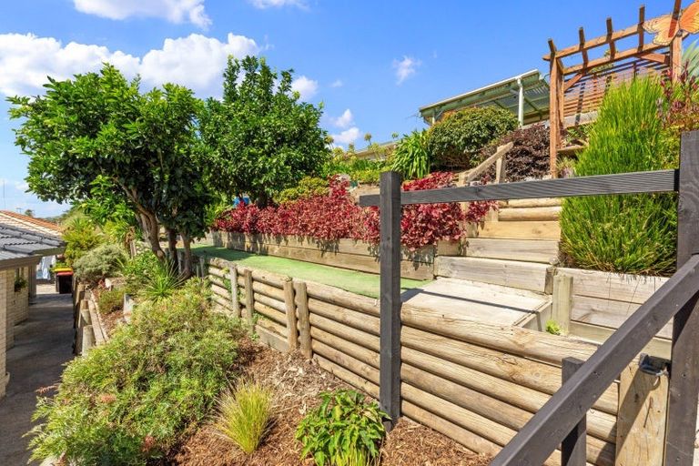 Photo of property in 4 Palm Court, Mount Maunganui, 3116