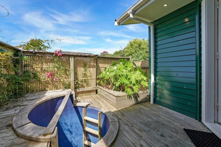 Photo of property in 103 Atkinson Avenue, Otaki Beach, Otaki, 5512