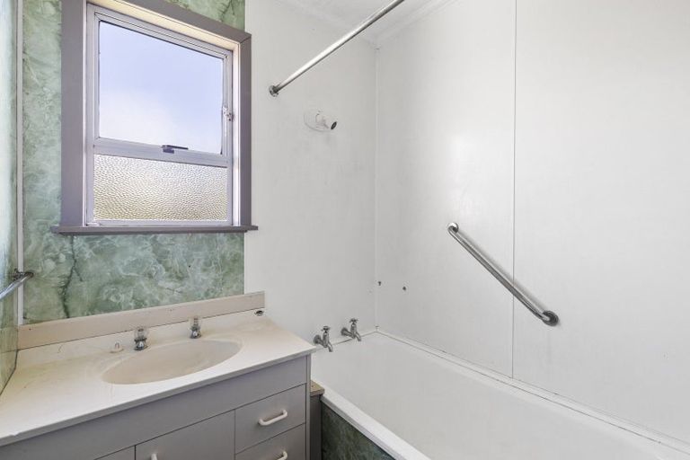 Photo of property in 68 King Street, Marton, 4710