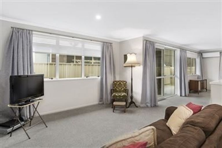 Photo of property in 19 Seashell Drive, Papamoa Beach, Papamoa, 3118