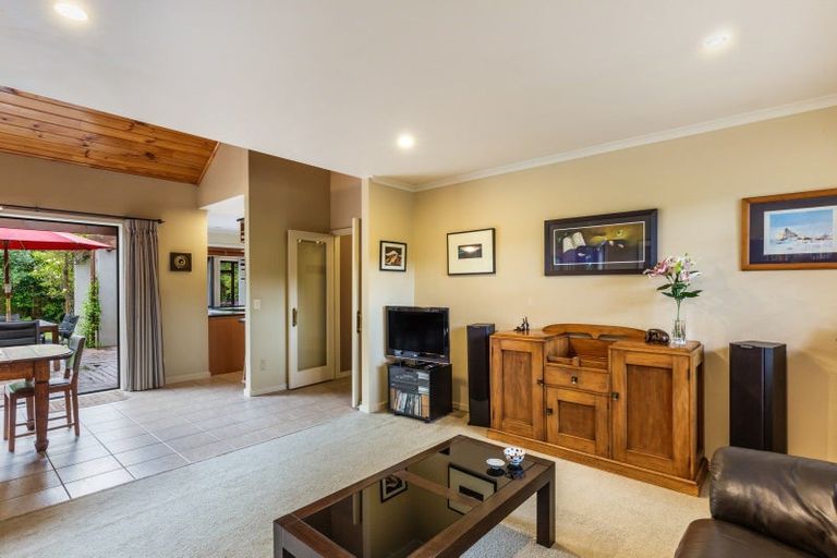 Photo of property in 26 Kurupae Road, Hilltop, Taupo, 3330
