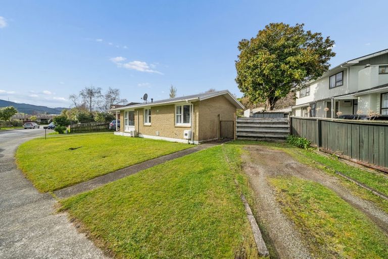 Photo of property in 7 Deller Grove, Silverstream, Upper Hutt, 5019