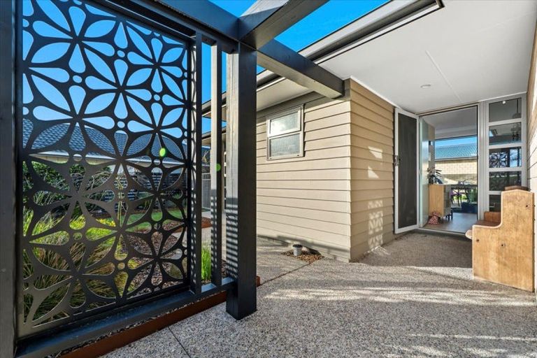 Photo of property in 8 Mortlake Heights, Pyes Pa, Tauranga, 3112