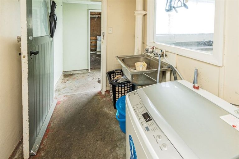 Photo of property in 211-214 Anzac Parade, Whanganui East, Whanganui, 4500