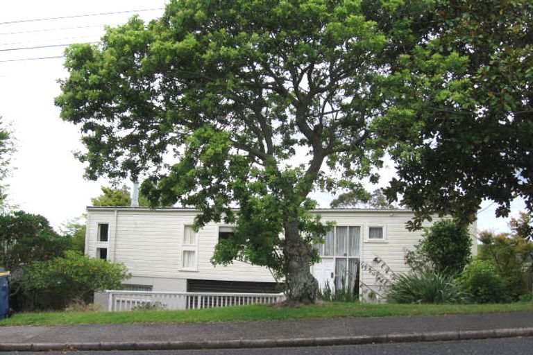 Photo of property in 54 Shetland Street, Glen Eden, Auckland, 0602