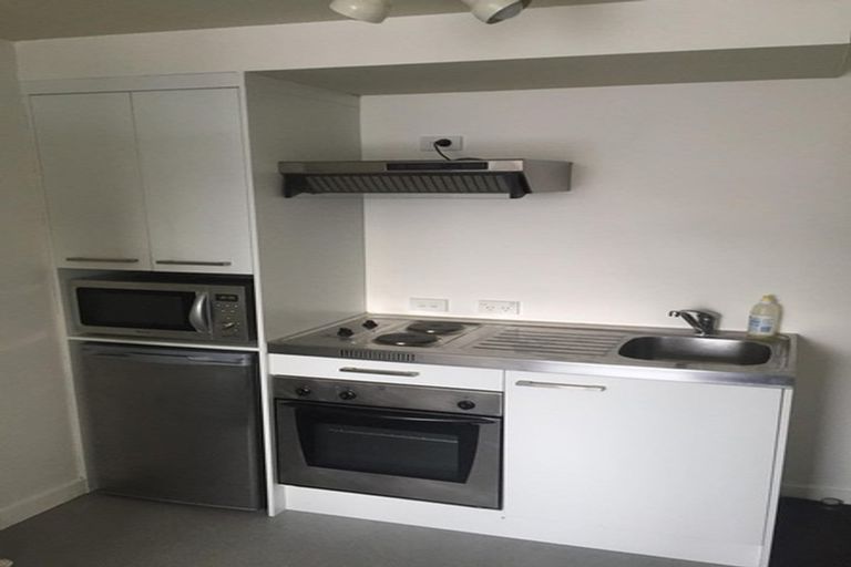 Photo of property in Southern Cross Apartments, 502/35 Abel Smith Street, Te Aro, Wellington, 6011