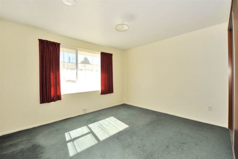 Photo of property in 1/28 Brixton Street, Islington, Christchurch, 8042