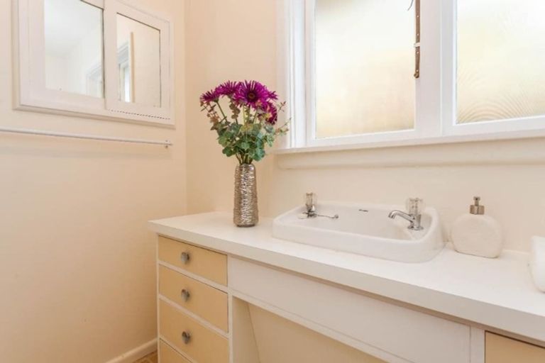 Photo of property in 7 Springbank Street, Bryndwr, Christchurch, 8053