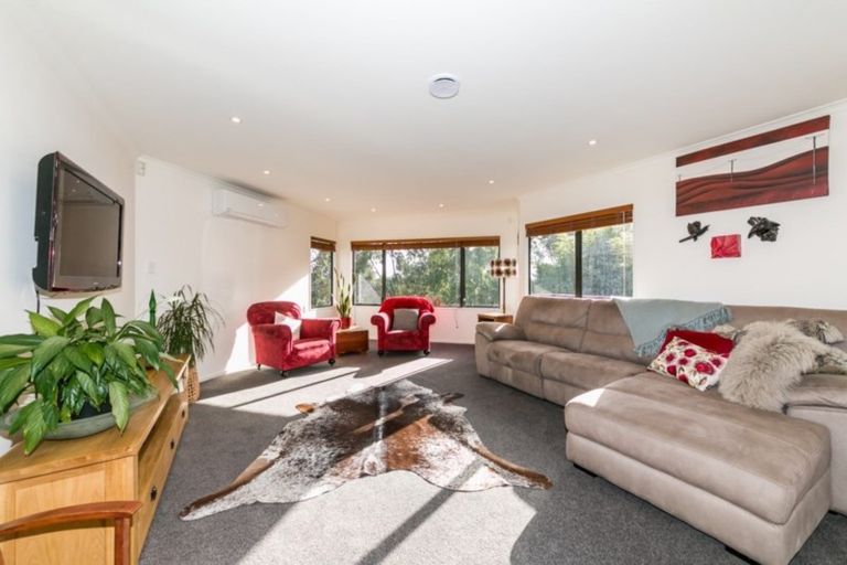 Photo of property in 34 Te Mata Peak Road, Havelock North, 4130