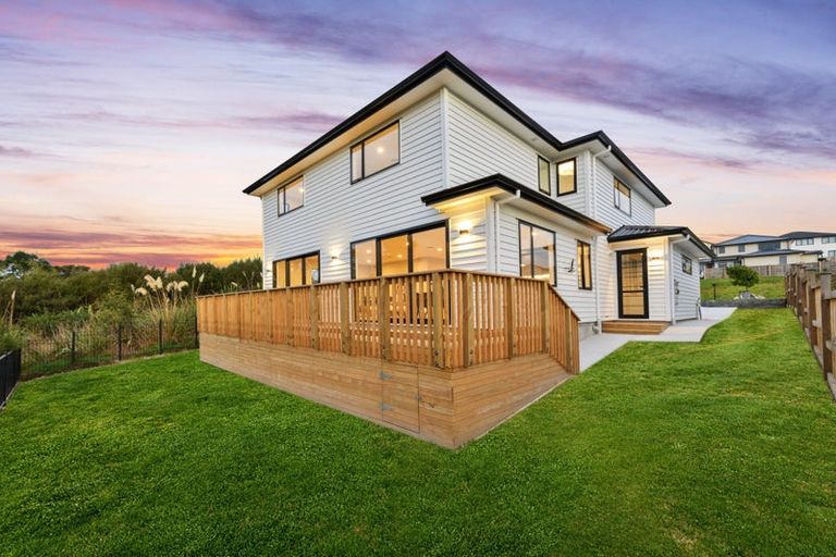 Photo of property in 30 Cirrus Way, Ranui, Auckland, 0612