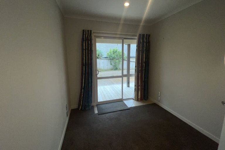 Photo of property in 16 Araminta Place, Beachlands, Auckland, 2018