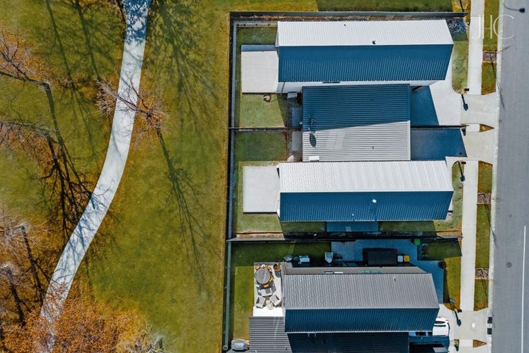 Photo of property in 30 Woods Crescent, Cromwell, 9310