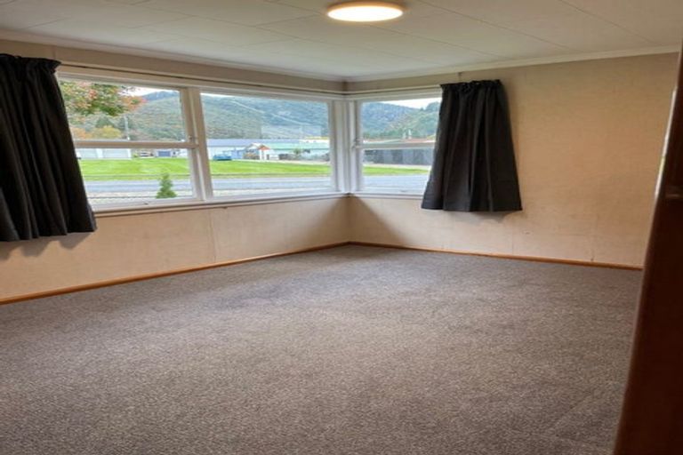 Photo of property in 6 Kelly Street, Reefton, 7830