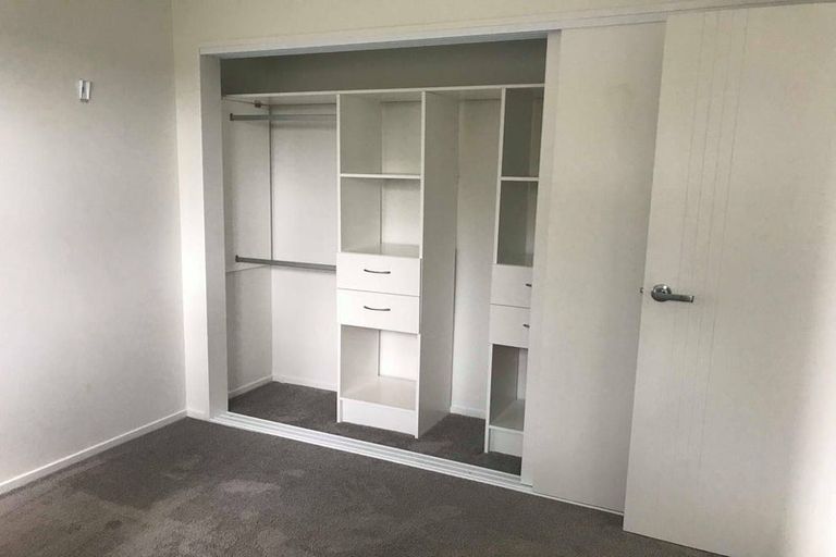 Photo of property in 21 Oaktree Avenue, Browns Bay, Auckland, 0630