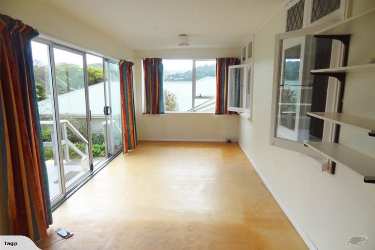 Photo of property in 70 Donald Street, Karori, Wellington, 6012