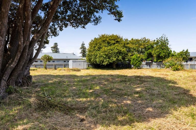 Photo of property in 208 Egmont Street, Patea, 4520