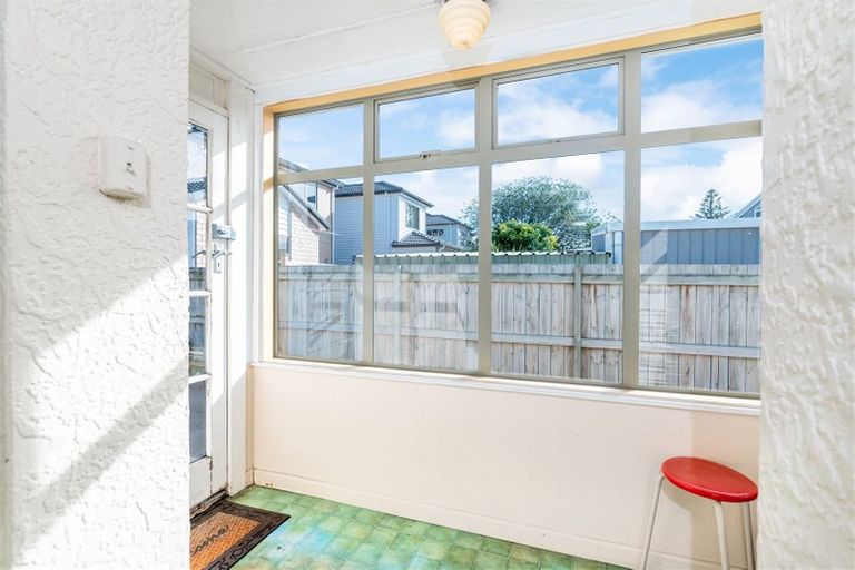Photo of property in 2/31 Wintere Road, Papatoetoe, Auckland, 2025