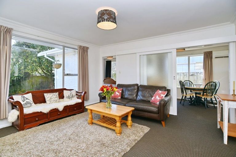 Photo of property in 2/106a Barrington Street, Somerfield, Christchurch, 8024