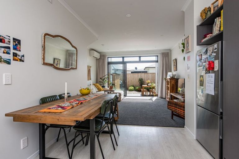 Photo of property in 18 Kauamo Close, Waiwhetu, Lower Hutt, 5010