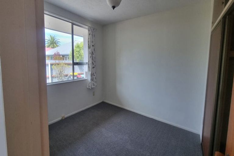 Photo of property in 2/23 Maxwell Street, Riccarton, Christchurch, 8041