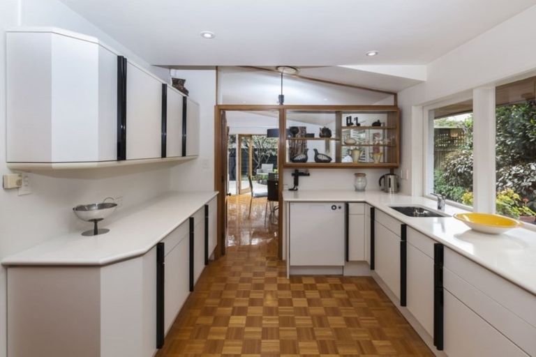Photo of property in 72 Wairarapa Terrace, Merivale, Christchurch, 8014