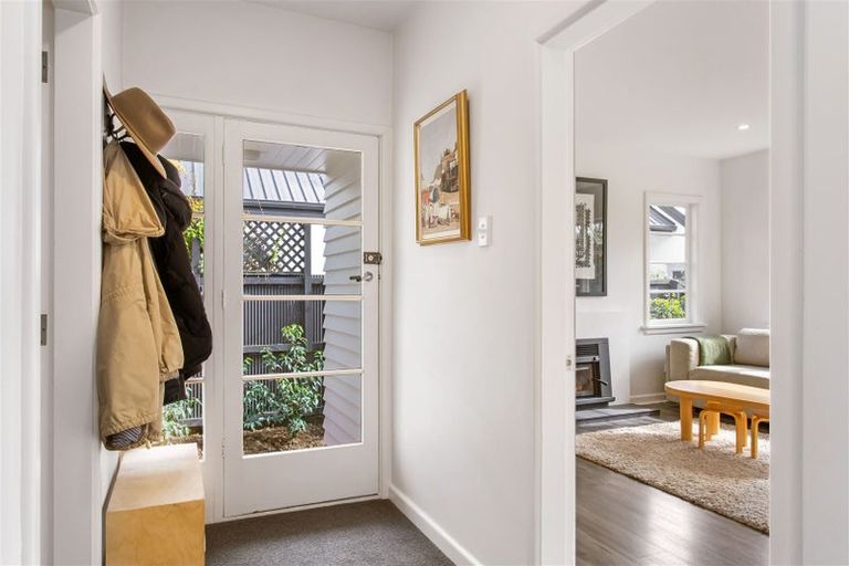 Photo of property in 52 Paparoa Street, Papanui, Christchurch, 8053