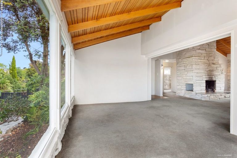 Photo of property in 691 East Coast Road, Browns Bay, Auckland, 0630