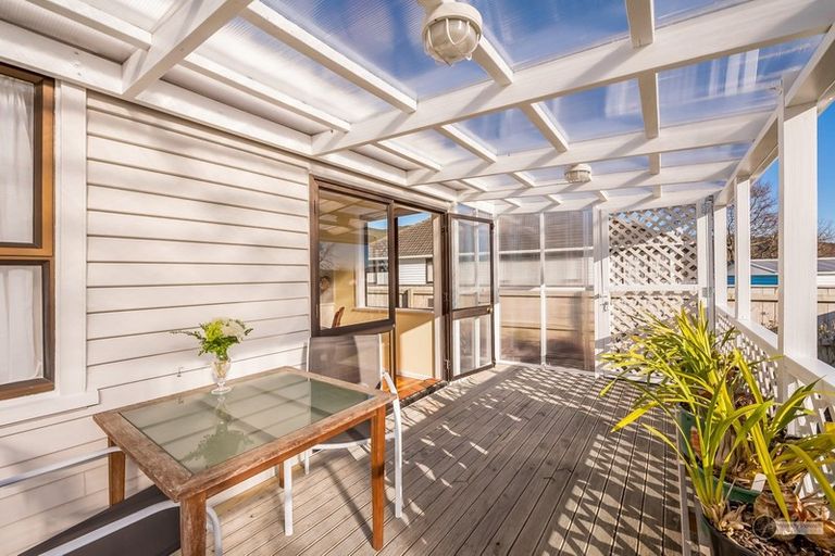 Photo of property in 15 Fleet Street, Naenae, Lower Hutt, 5011