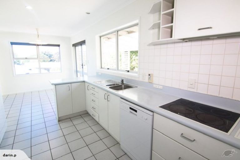 Photo of property in 77 Aberdeen Drive, Dinsdale, Hamilton, 3204