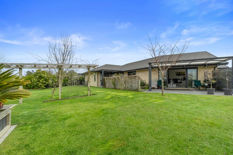 Photo of property in 14 O'sullivan Drive, Matamata, 3400