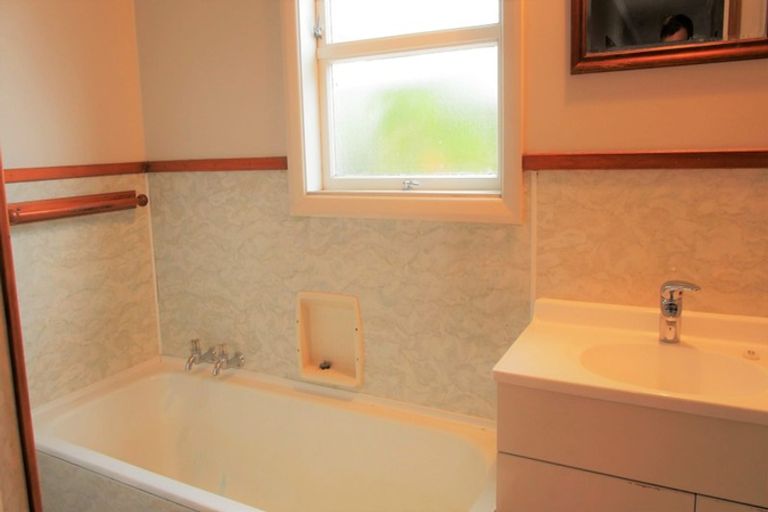 Photo of property in 32 Victoria Avenue, Dannevirke, 4930